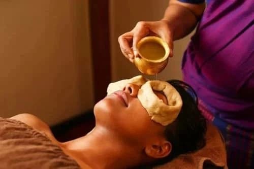 Netra Vasti therapy